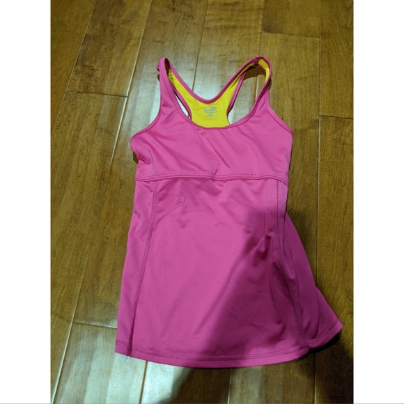 Champion work out top - Picture 2 of 3